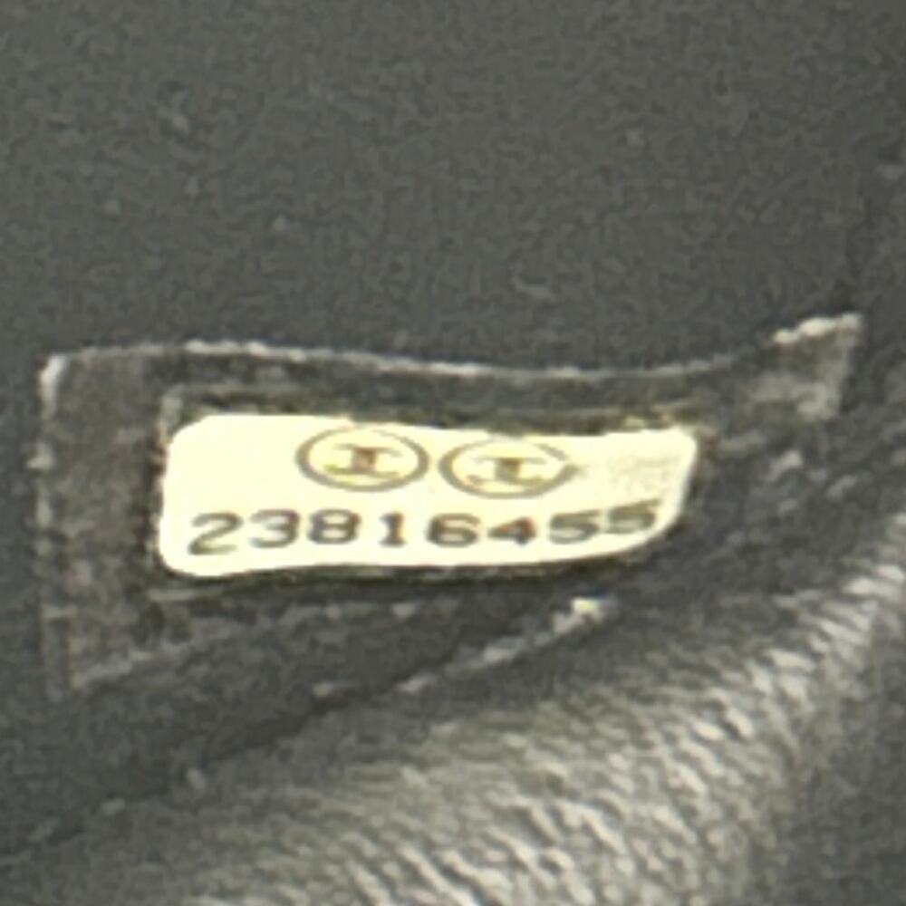 Chanel Reissue 226 Black Chevron Calfskin All Black HW Limited Full Set - Picture 15 of 16